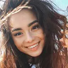 Диана Коркунова