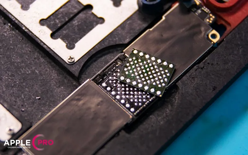 Демонтаж флеш-накопителя NAND