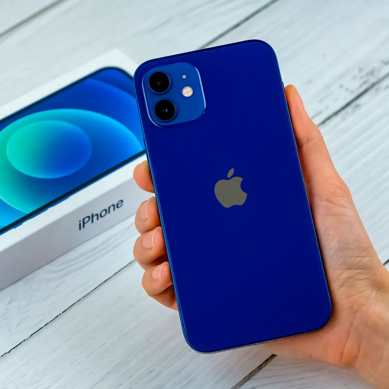 Распространенные поломки iPhone 12