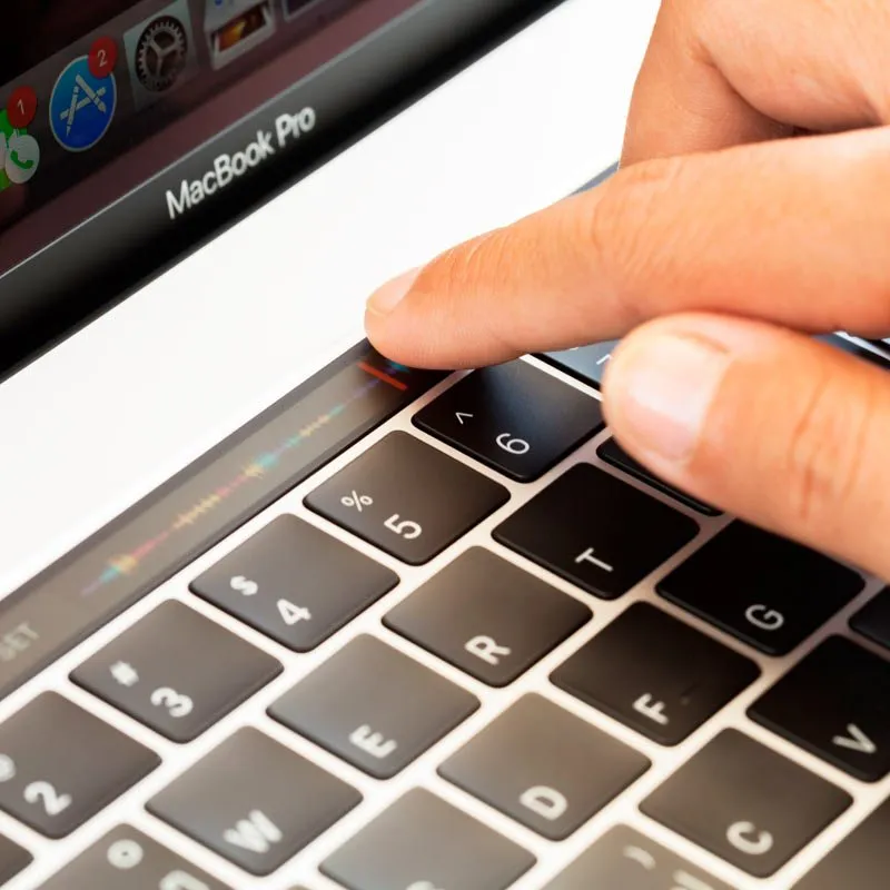 Ремонт MacBook Pro A1706