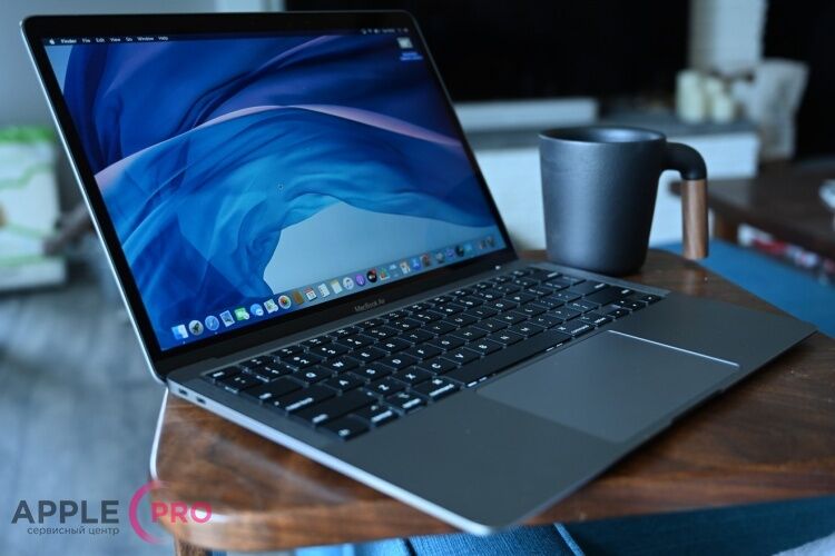 Что нужно знать о MacBook Air, MacBook Pro 13" с Apple M1?