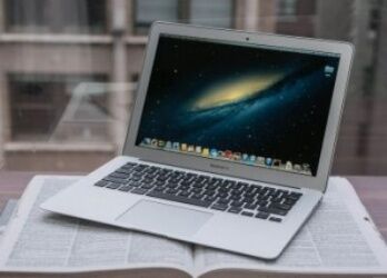 Почему пропал звук на MacBook? Почему пропал звук на MacBook?