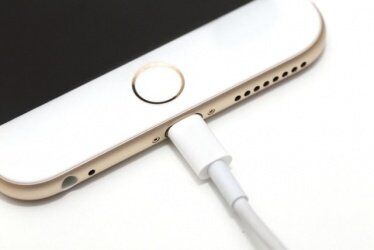 Почему iPhone не видит зарядку? Почему iPhone не видит зарядку?