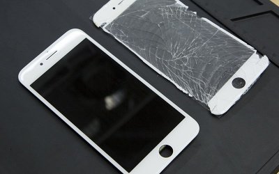 Процедура замены стекла дисплея iPhone. Как и почему? Процедура замены стекла дисплея iPhone. Как и почему?